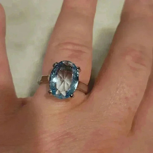 Engagement wedding new ring - Picture 6 of 6